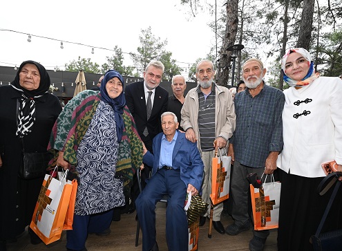 Başkan Görgel; “Yaşlılarımıza Yönelik Çalışmalarımızı Artırarak Sürdürüyoruz”